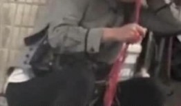 内幕爆料搞笑视频素材,内幕大揭秘！搞笑视频素材背后的爆笑瞬间